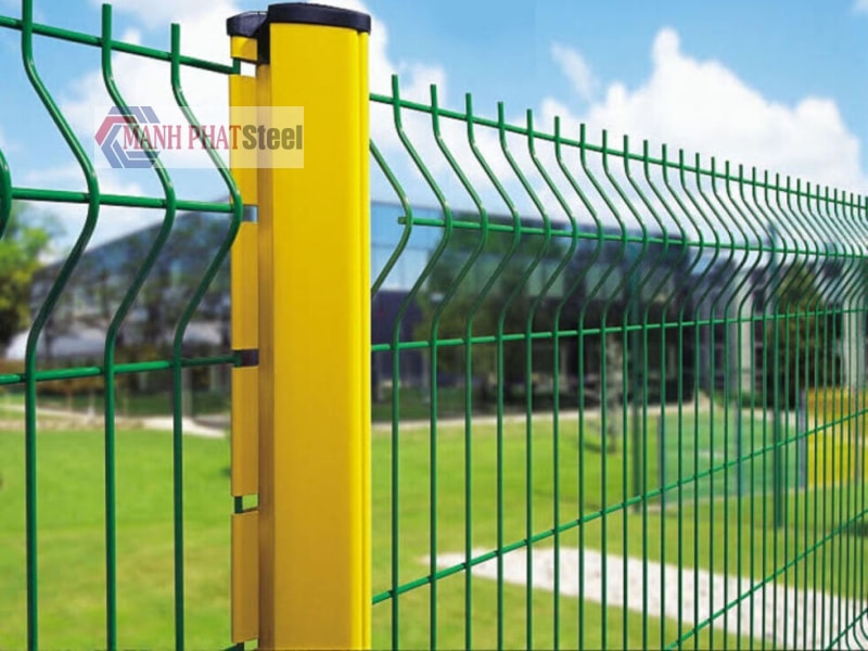 Lưới hàng rào được làm từ sắt, thép hoặc nhôm sử dụng trong xây dựng và trang trí